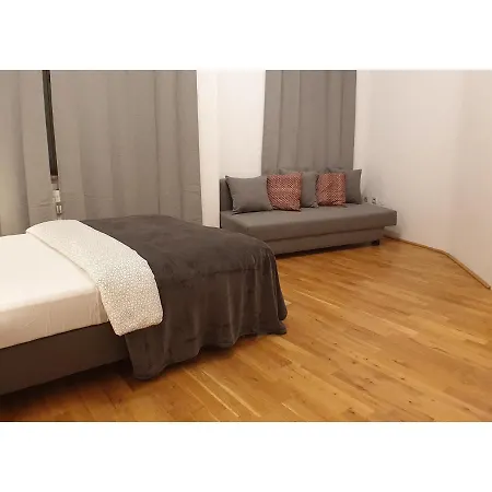 Apartment Mi Casa 1